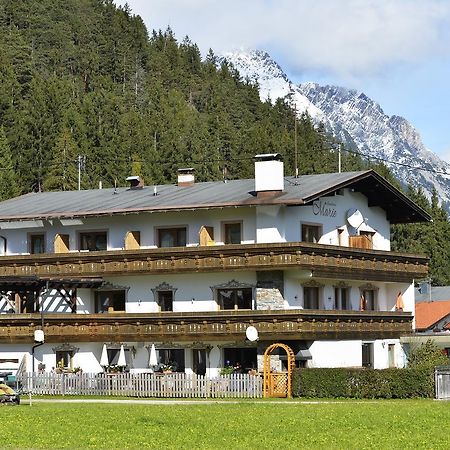 Pension Und Apartments Landhaus Marie Leutasch Kültér fotó